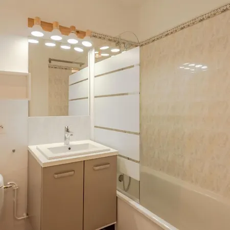 Cosy House Near Disneyland Bmyguest Holiday home